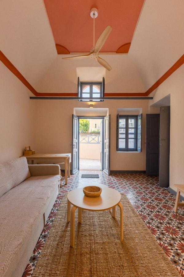 St.Mammas Traditional Apartment Мессария Экстерьер фото